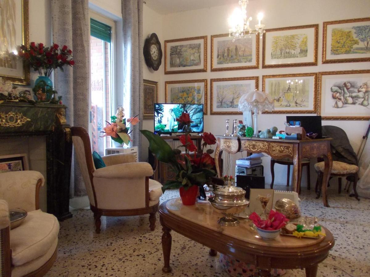 Domus Aurea Bed & Breakfast Oristano Exterior photo
