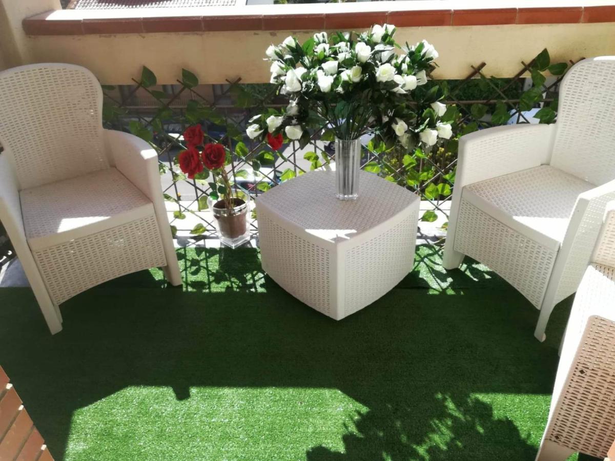 Domus Aurea Bed & Breakfast Oristano Exterior photo